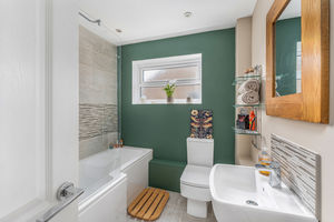 Photo 31- click for photo gallery